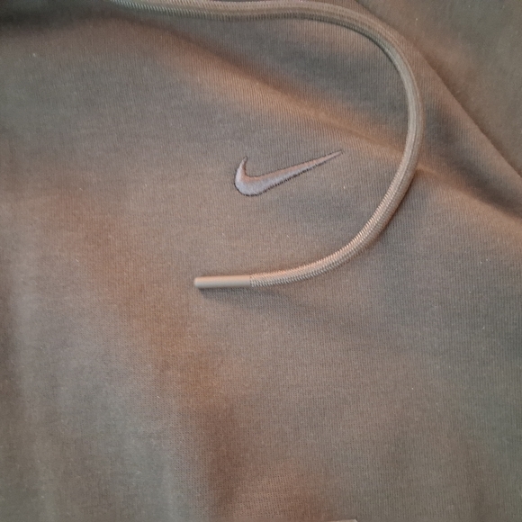 Nike Primary Fleece Mens Dri-Fit UV Pullover Performance Hoodie - Picture 3 of 6